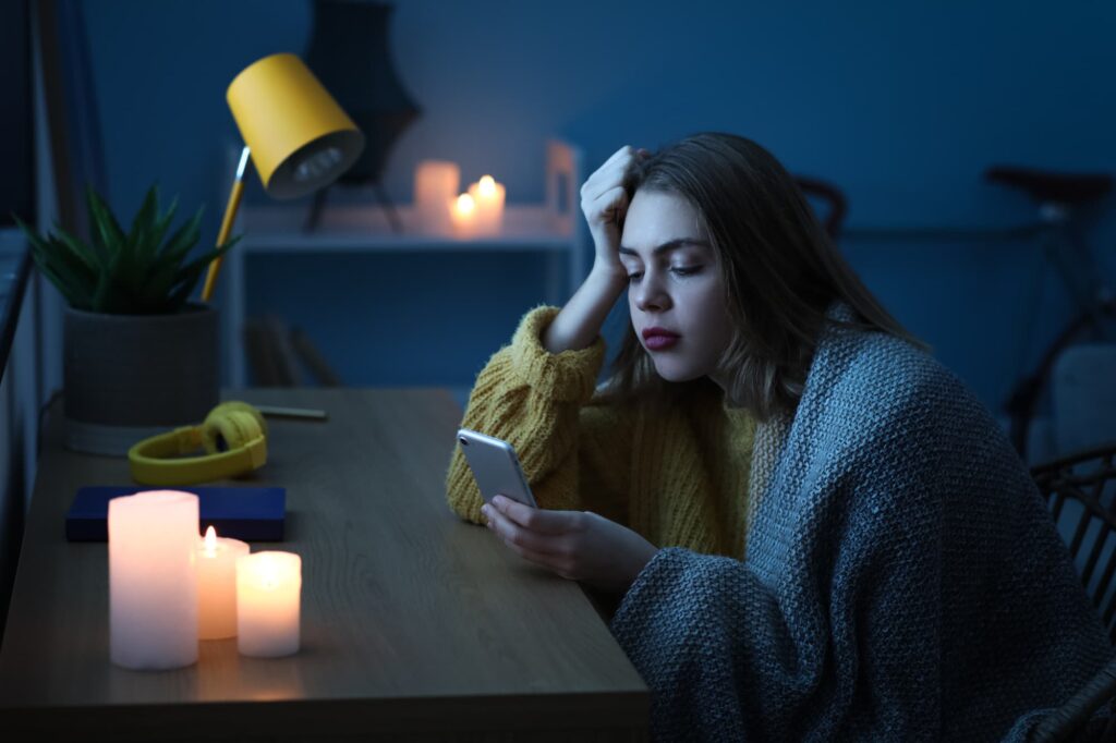 How to deal with a moisture warning on your phone